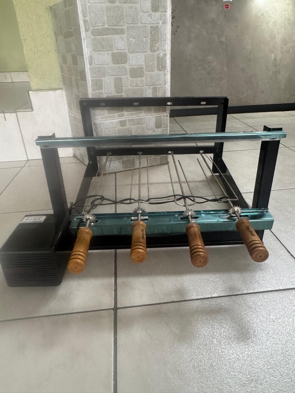 GRILL KIT GIRATORIO 500 4 ESPETOS