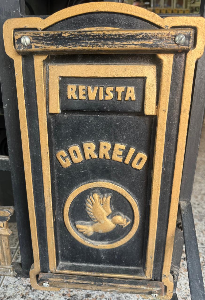 CAIXA CORREIO MAYAME 15X23X43 C/ SUPORTE GRADE